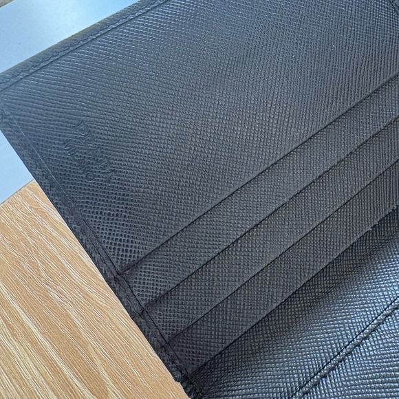 Prada Black Saffiano Leather Bifold Wallet / Card Holder | Good Condition - Picture 6 of 13